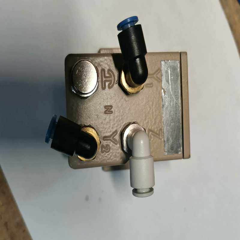 萨姆森3710双作用转换器。（豆豆设备）
