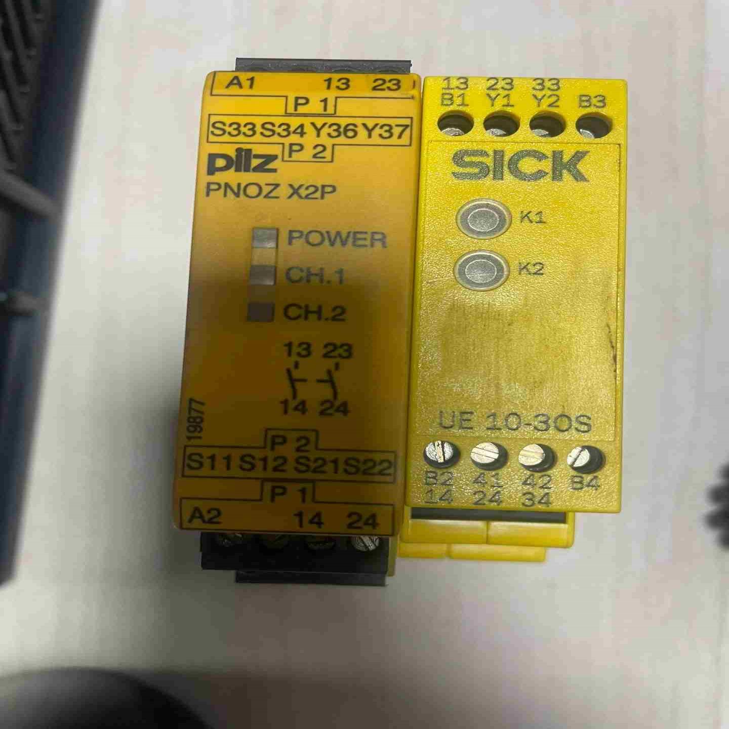 Sick UE 10-30S2D0安全继电器 120元个议价