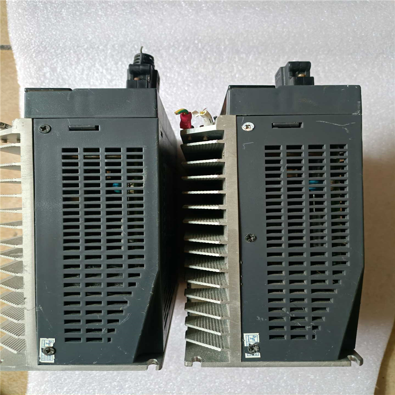 议价艾威图驱动器P-H10AT2   C3.68