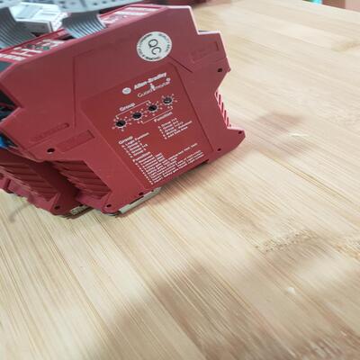 A-B AIIen-Bradley MSR320P 440R（憨憨电子）