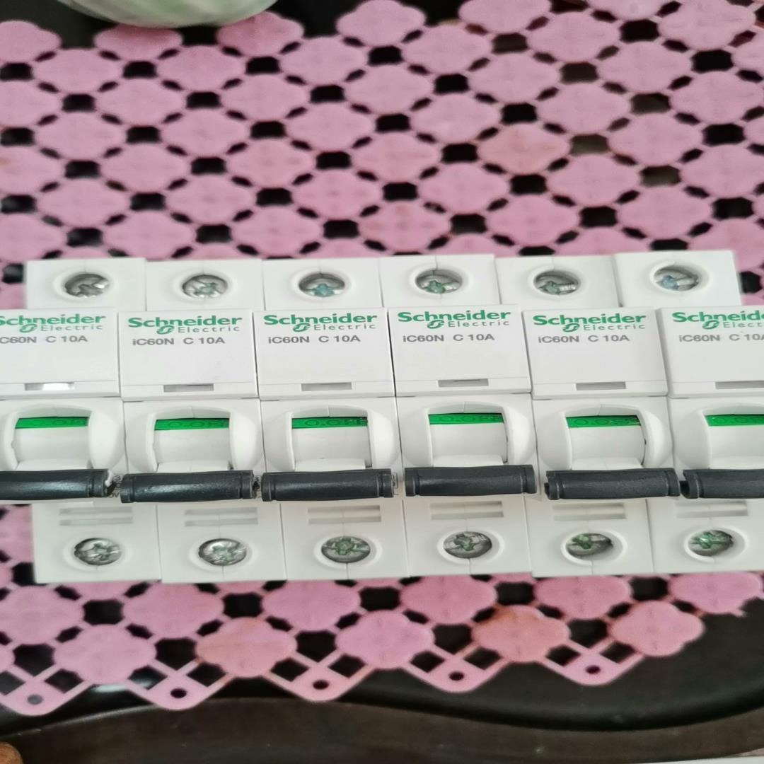 议价施耐德iC60N  A9F74110   1P10A，微型断