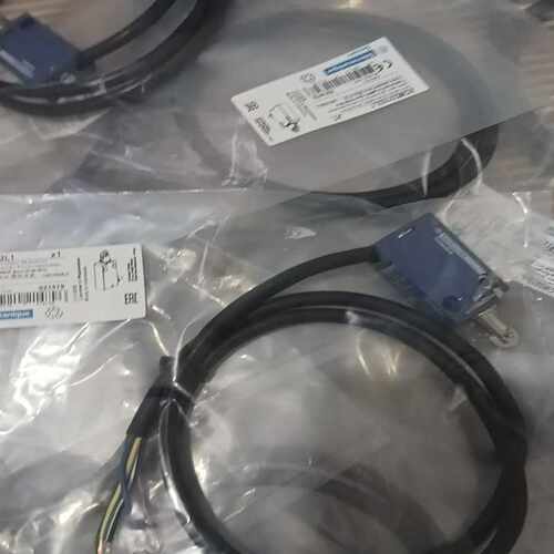 (询价)行程开关ZCMD21 XCMD2102L1 XCMN2