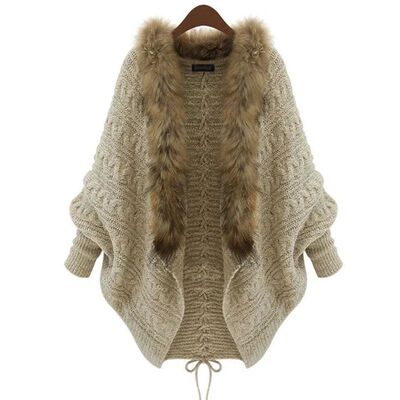 Fluffy collar bat sleeves loose cardigan毛毛领蝙蝠袖宽松开衫