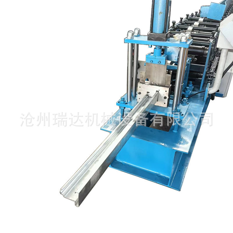 瑞达/嘉泰U型槽角铁成型机