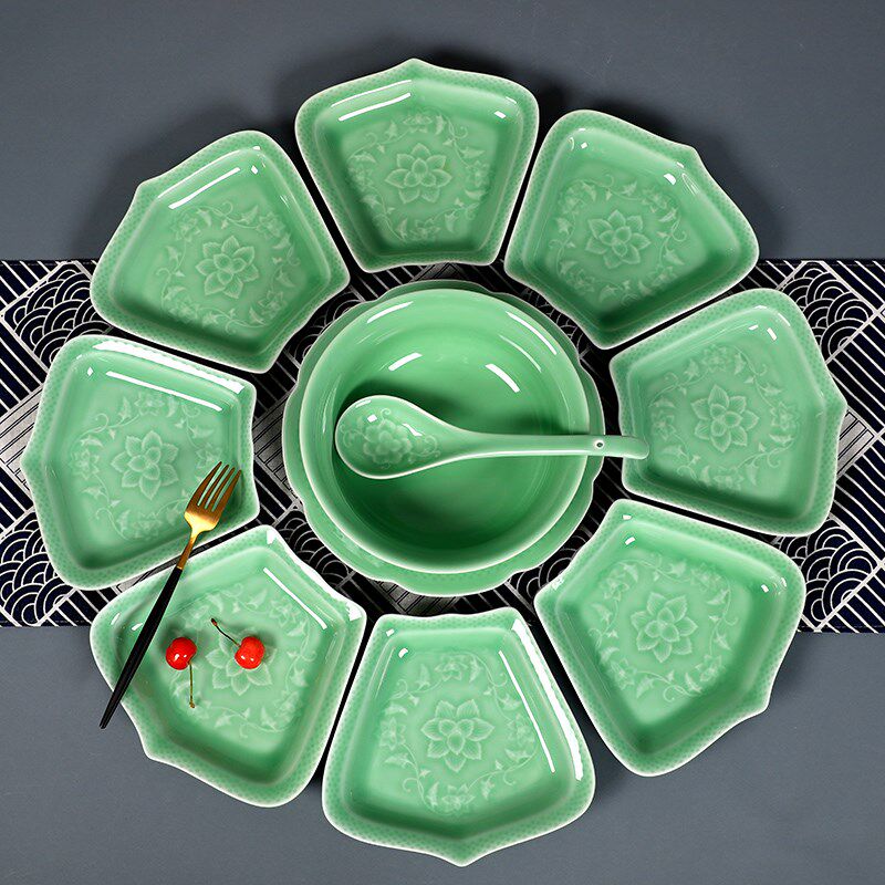 龙泉青瓷拼盘g陶瓷家用盘子大号团圆年夜饭转盘餐具缠枝牡丹花摆