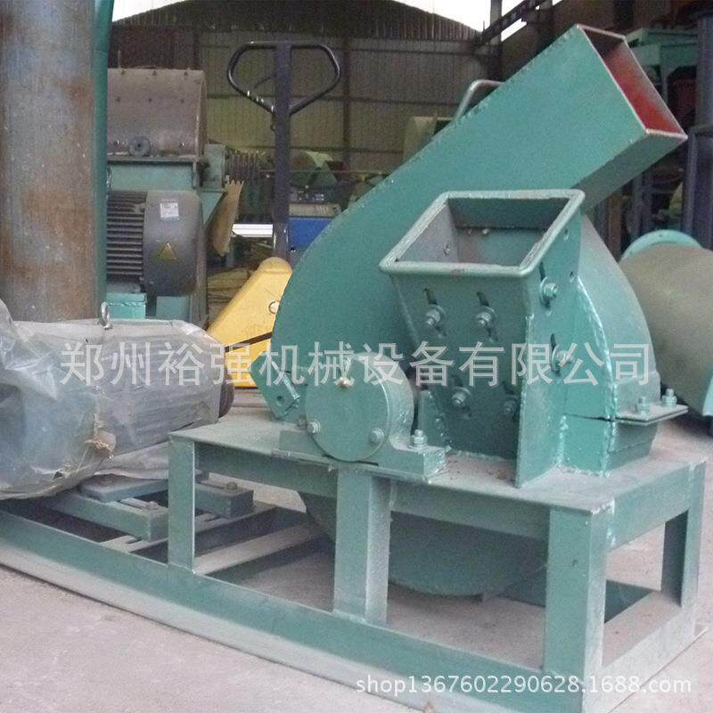 新型木材刨花机 杨木垫窝刨花机 郑州木材刨花机厂家