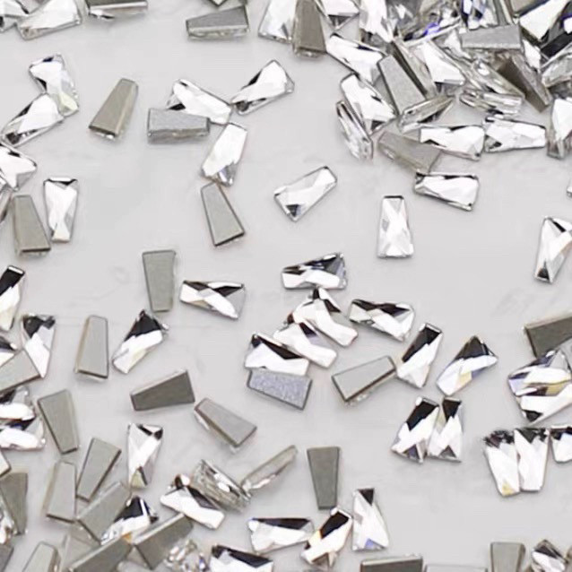 2770梯形施华洛异形钻白色平底美甲钻华子2026