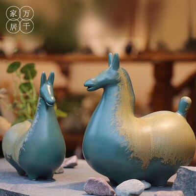 新中式陶瓷马摆件现代简约创意覆古窑变电视柜博古架家居玄关装饰