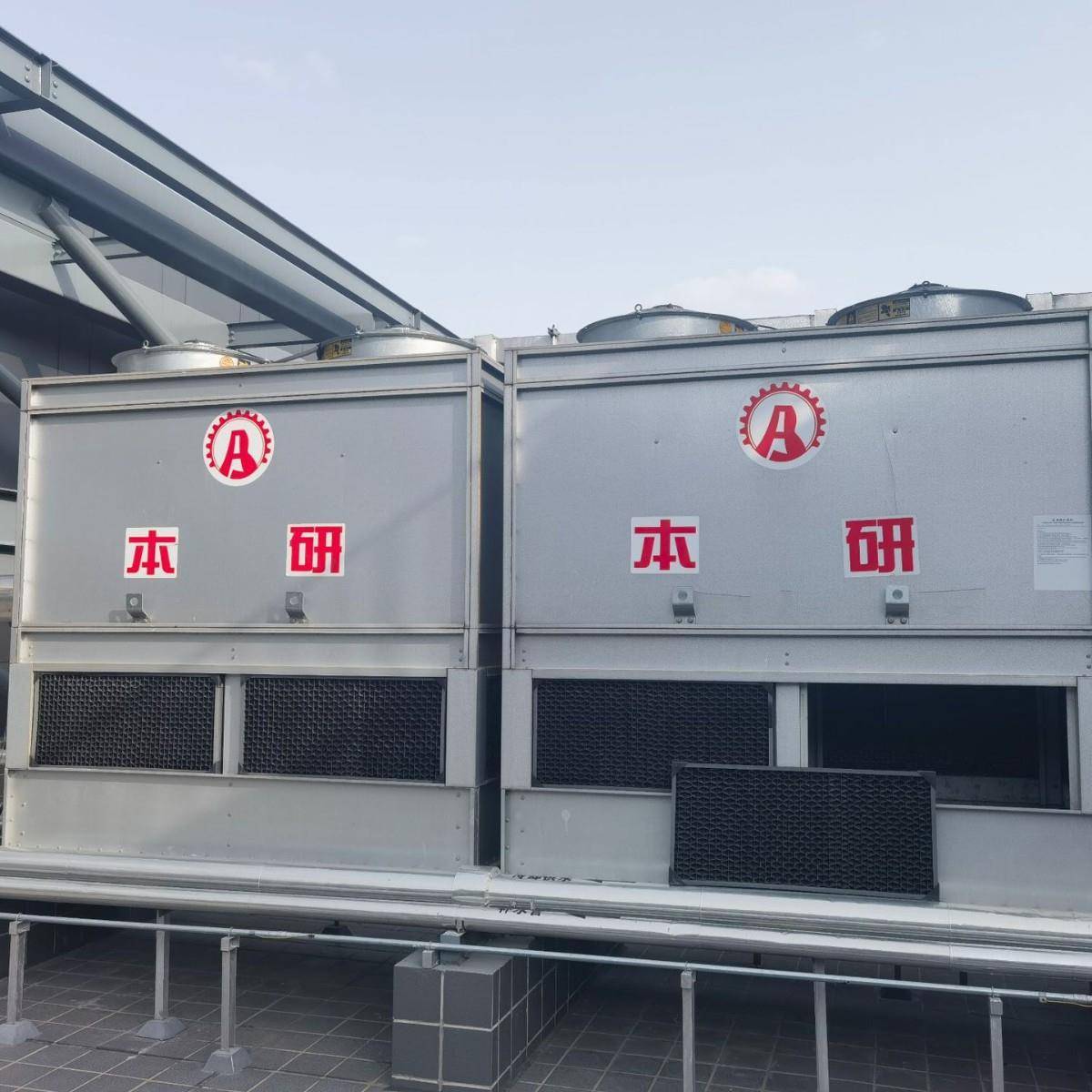 吹塑机降温用闭式逆流冷却塔模块化组装更便捷