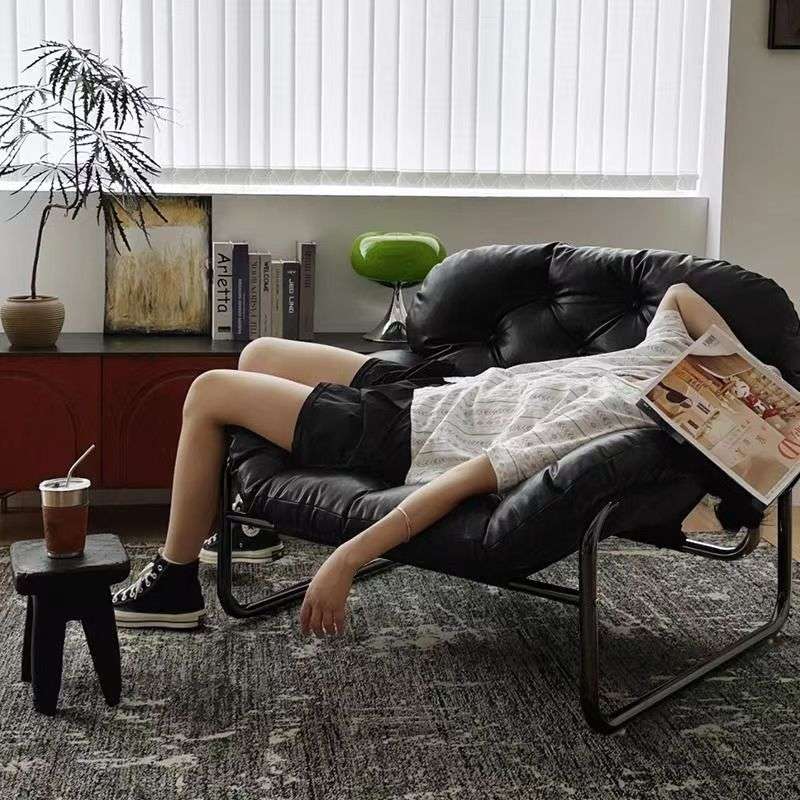 设计师客厅单人沙发椅小户型休闲沙发懒人中古风阳台卧室黑色椅子