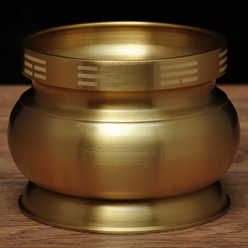 黄铜招财八卦角唇炉招财铜香炉插