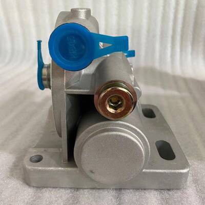 东红拖拉机配件34ALRP-T4.33厂0301柴油方滤电子泵LGQ铝座家直销