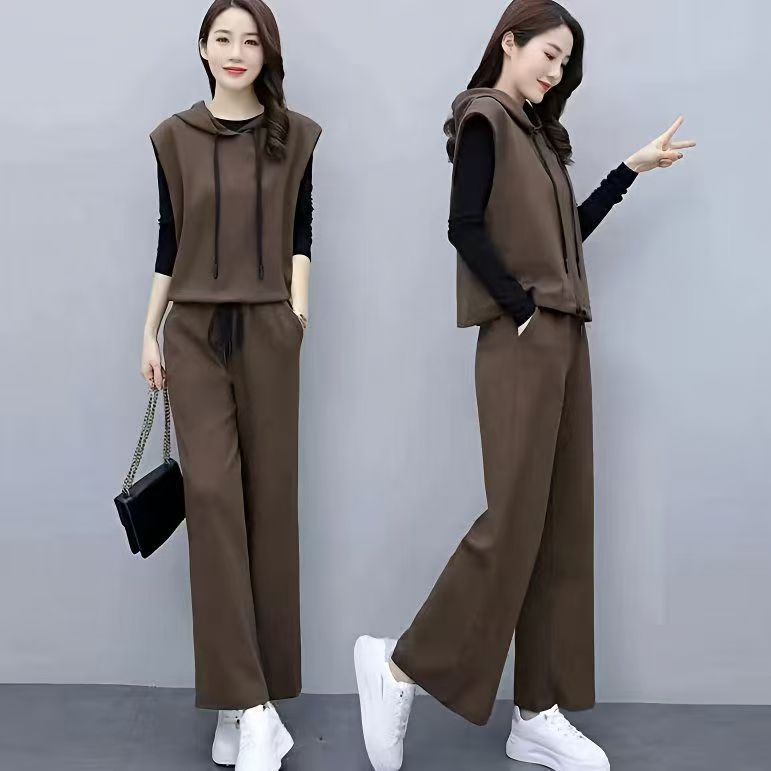 时髦洋气套装女秋季新款气质减龄显瘦阔腿裤休闲女装三件套潮