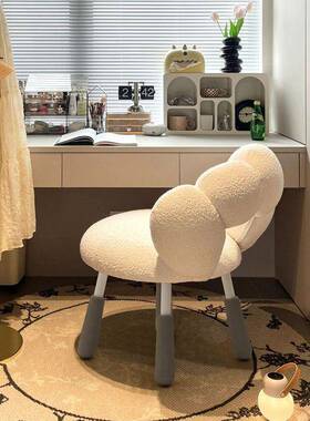 椅子电LKO脑化妆女学生宿舍书桌学习字舒适久坐卧室写靠背生妆化