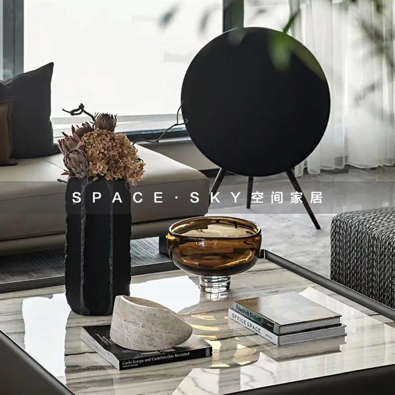 现代轻奢样板间茶色玻璃花瓶饰品套装皮革托盘果T盘装饰摆件展厅,家居饰品,家饰软装搭配套装,淘宝优惠券,粉丝福利购,淘宝优惠卷