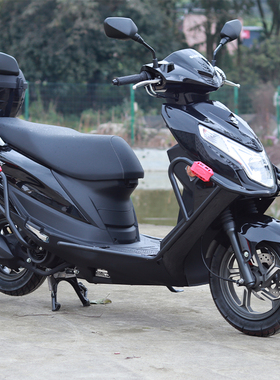 适用铃木UE125保险杠优驿125T前杠后杠L碳钢防摔杠防撞杠风挡改装