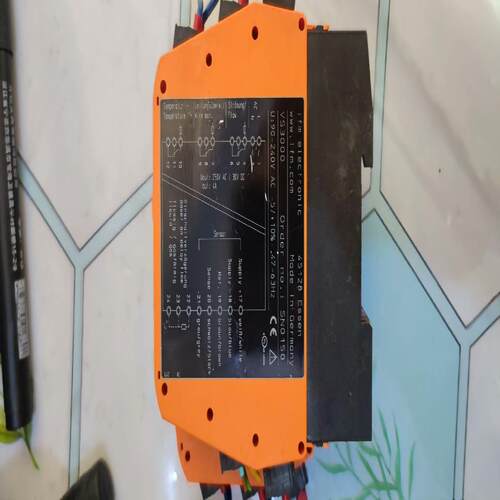易福门 IFM 继电器模块 VS3000 SR0150（憨憨电子）