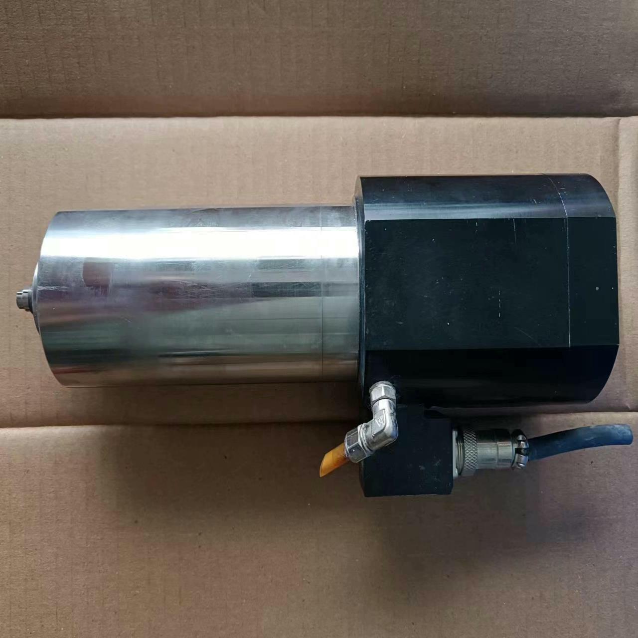 议~J12D62X主轴  1200W 220V3.5A