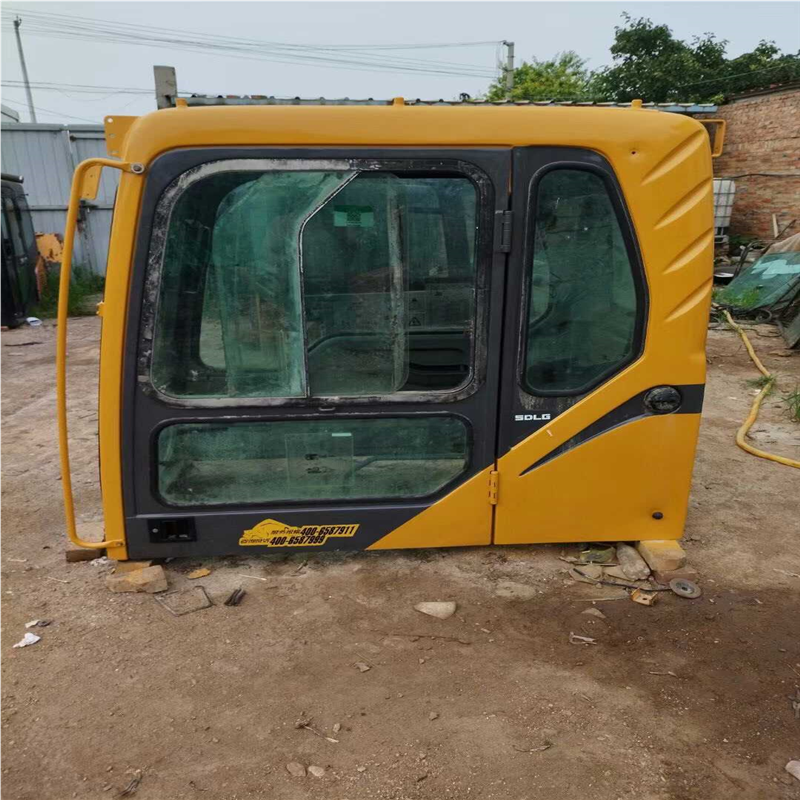 【顺庆】临工6225F驾驶室