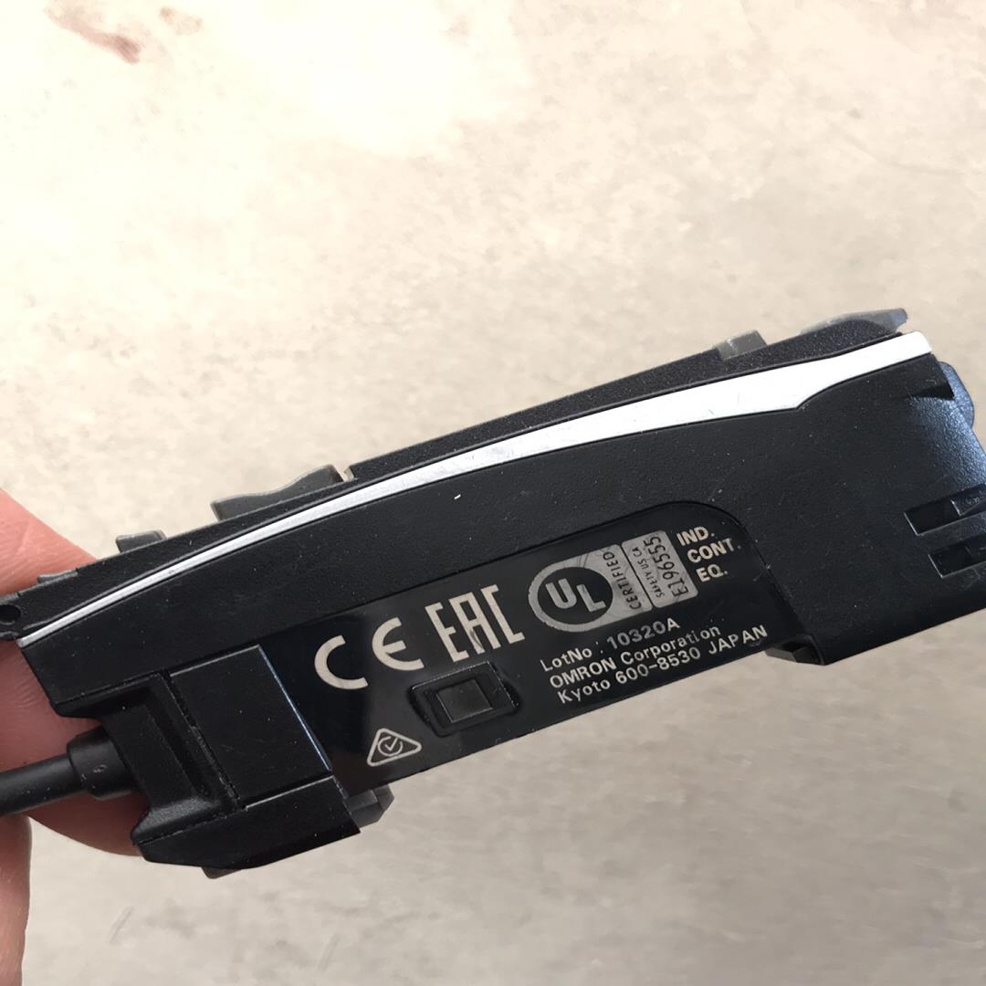 E3NX-CA21光仟放大器，成色95新，长线两米，功能已测(崽崽配件）