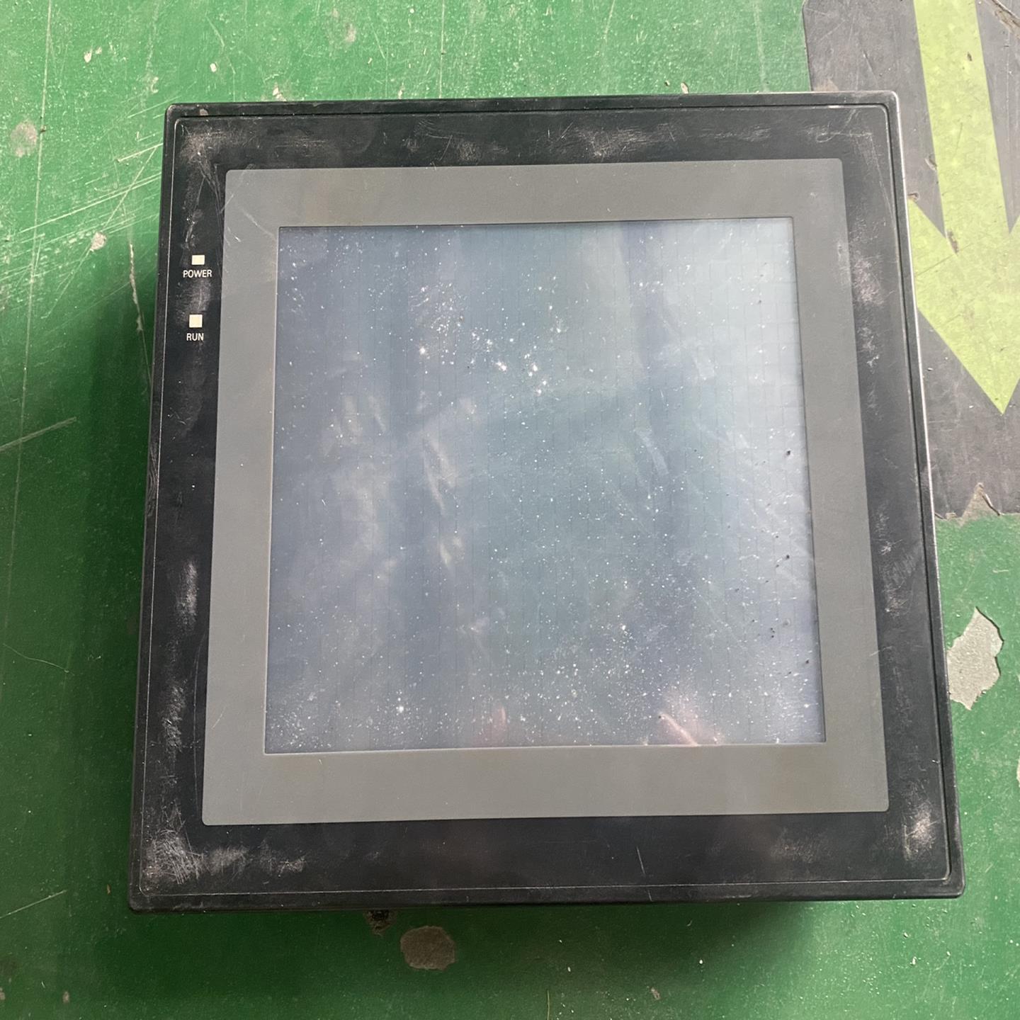 （议价）欧姆龙触摸屏  NT631C-ST151B-V1  实物