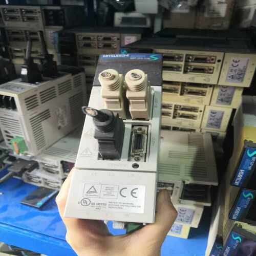 三菱伺服驱动器MR-J2S-10B MR-J2S-20B 实~询价