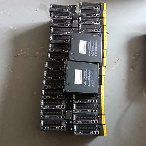 汇川400瓦驱动器IS620MS2R8l。lS620MS2R~议价