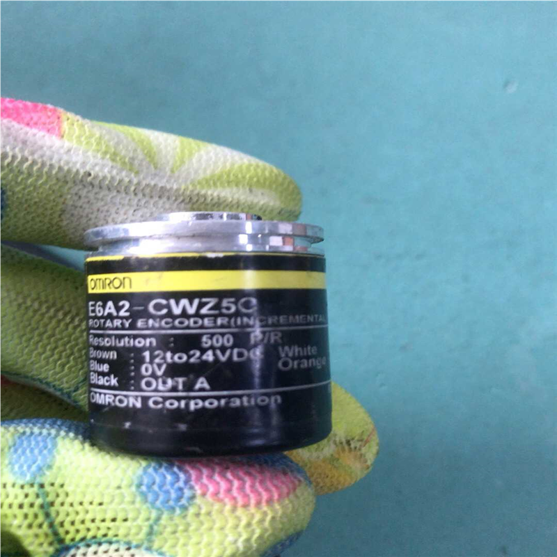旋转编码器E6A2 CW5C  E6A2-CW3C议价