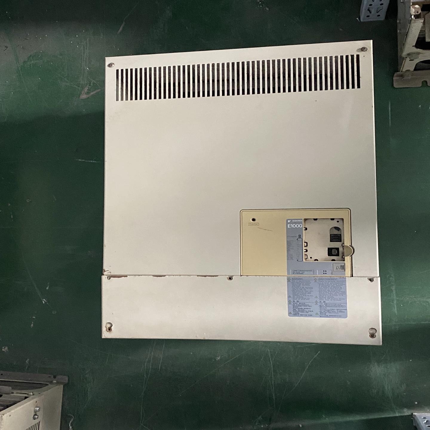 议~安川变频器     E1000系列     CIMR-EB4