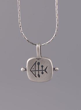 网红-925银复古哑光泰银手绳挂坠女款时尚简单鱼骨纹银吊坠