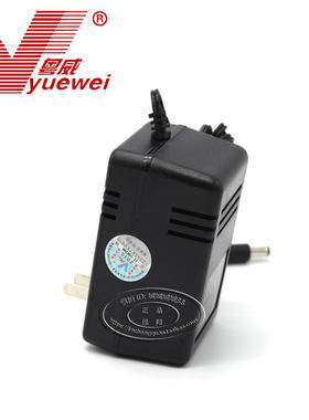 粤威12V通用山叶数码混音器器REV100线圈直流12V变压器电源配接器