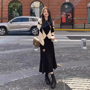 XZOXZO2025秋冬季港风复古chic职业毛衣高级感时装裙子两件套装裙