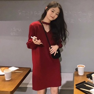 XZOXZO秋冬新款2025年法式高级感小个子红色针织连衣裙女毛衣裙子