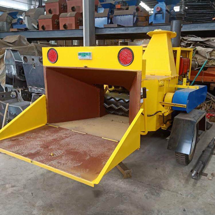 大型移动式树枝粉碎机 树桩木头破碎机 柴油园林粉碎机 粉草机