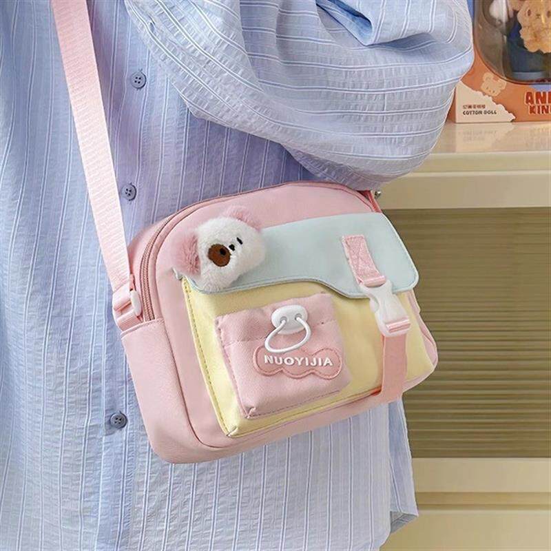 儿童女童外出斜挎包2025新款学生背包包包大童女孩可爱的小挎包女
