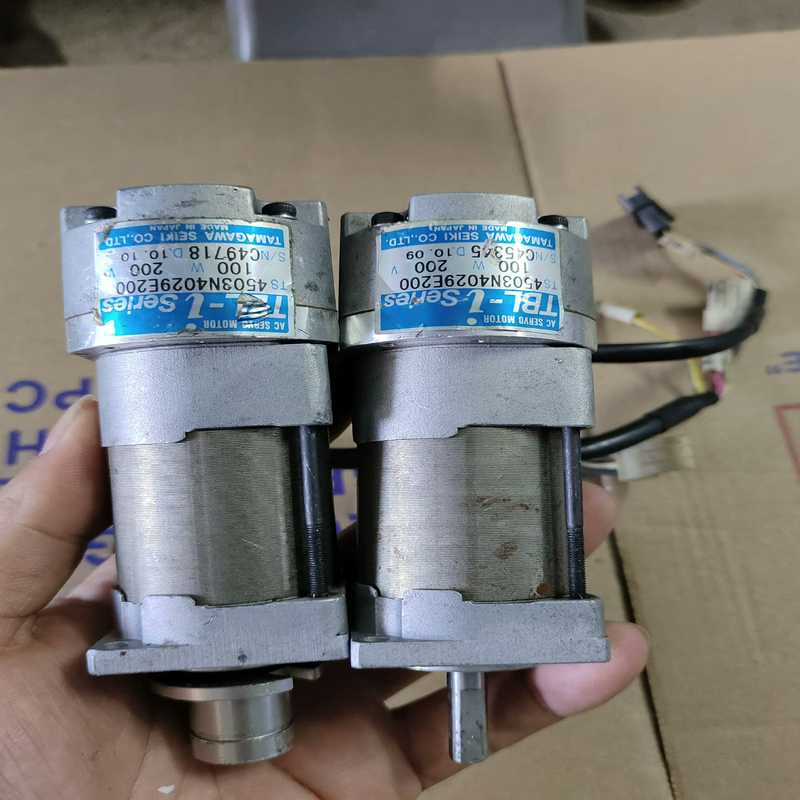 TS4503N4029E200多摩川电机，成色很好，功能正常（崽载电子）