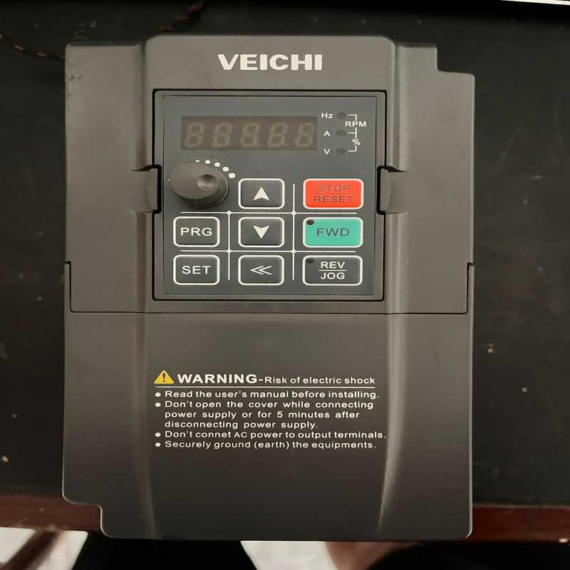 伟创AC60E变频器3.7KW/380V（耶耶电子）