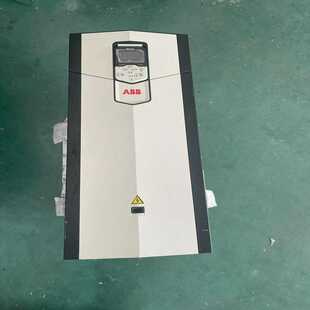 议 246A 132KW变频器实物图 ACS880