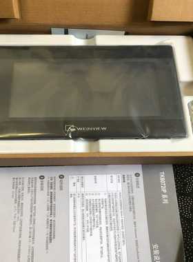 议~TK6072iP 威纶通触摸屏  未使用，实图，