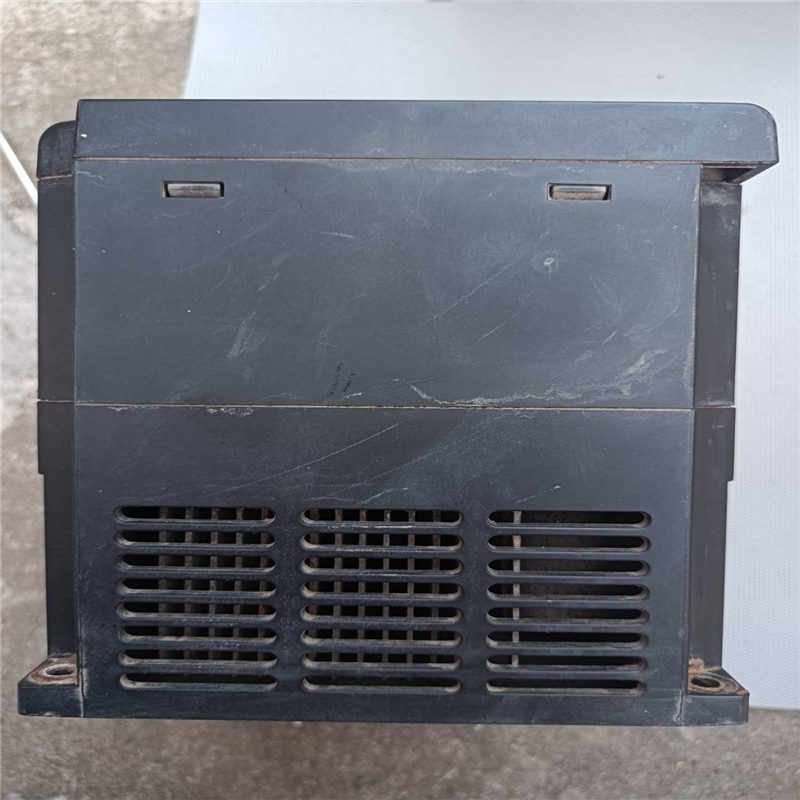 (询价)正弦变频器   TC3A03-3R0-3BB   3.0千瓦