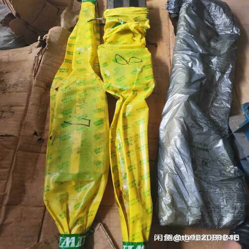 上银滑轨H35HC  10BHW-27，滑轨长85厘米，~议价