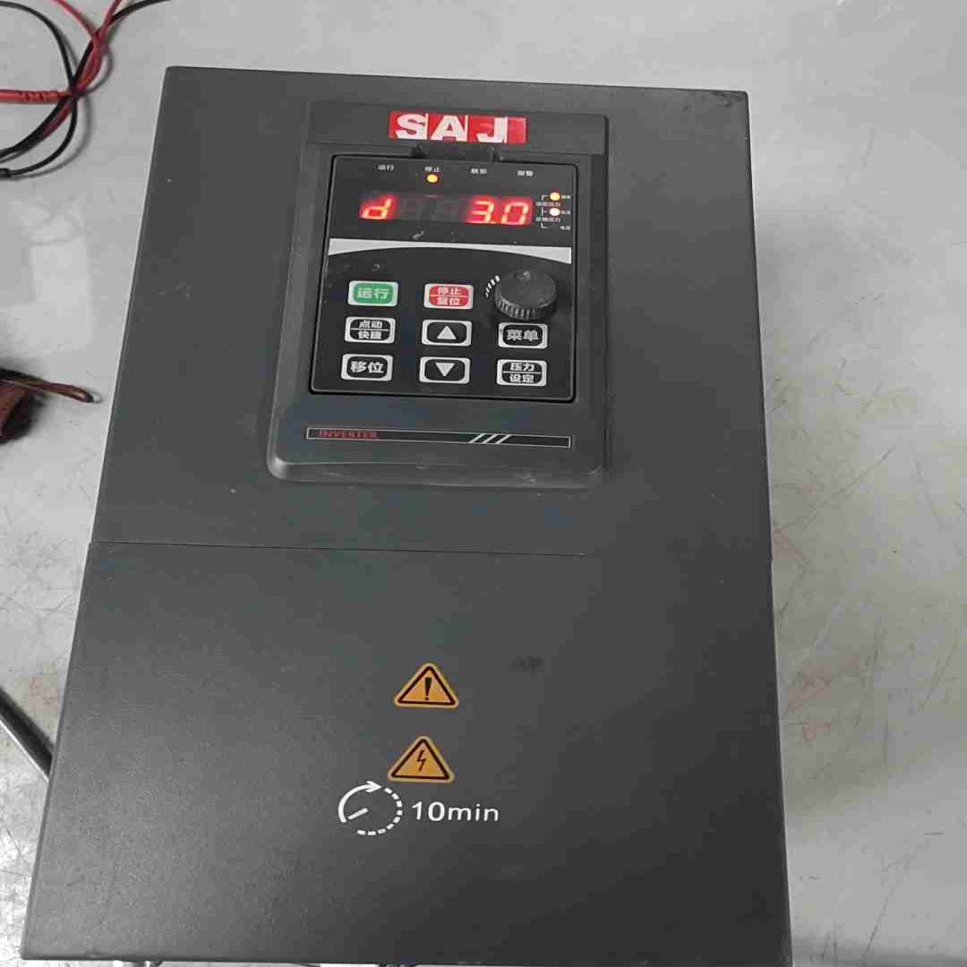 三晶变频器15KWPDG10-4T015B三晶水泵专用变议价