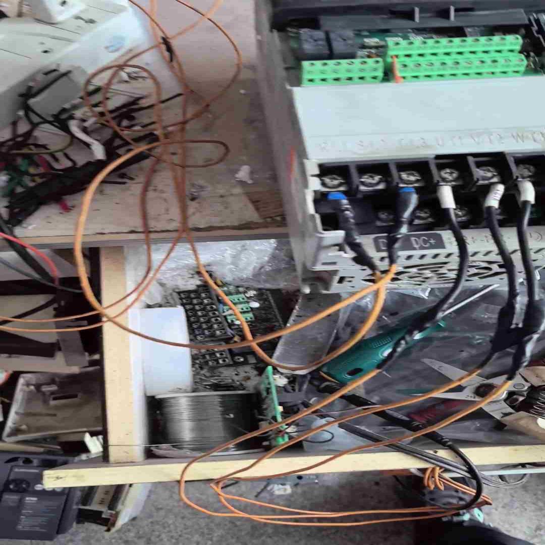 22c-d010n103 9新ab罗克韦尔pf变频器400系（咳咳电子）