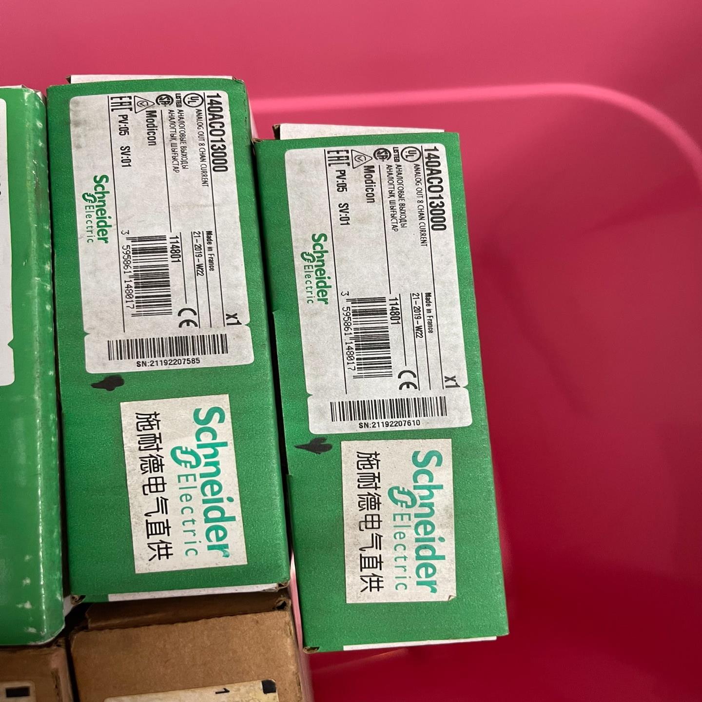 140ACO13000plc模块未拆封140AC0~议价