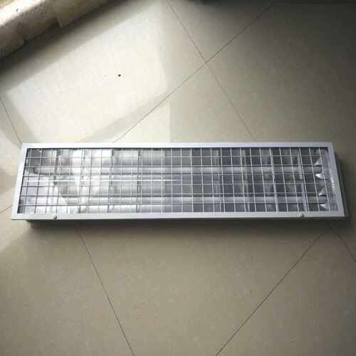 家用学校嵌入式吸顶LED双管荧光灯盘格栅灯300x1200