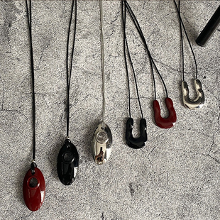 黑色银色U形椭圆小众项链 项链 春野森川｜韩国ins博主同款 长款