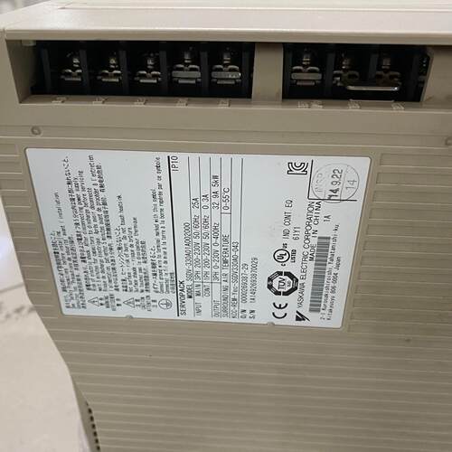 议~#YASKAWA/安川 安川伺服驱动器SGDV-330A01
