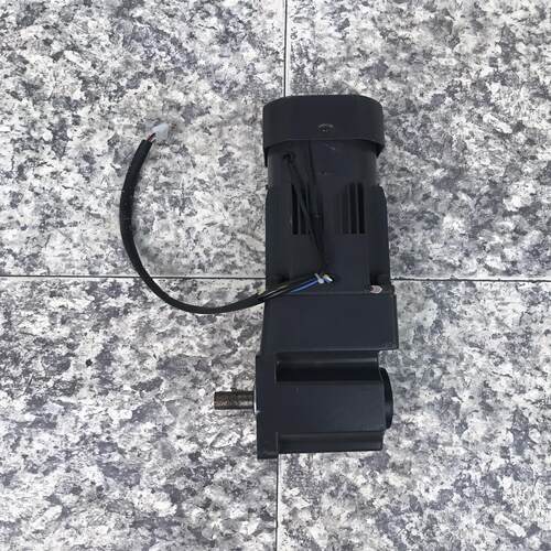 一台250w迈力调速减速机，6GU3RTK 61K250RG（耶耶电子）
