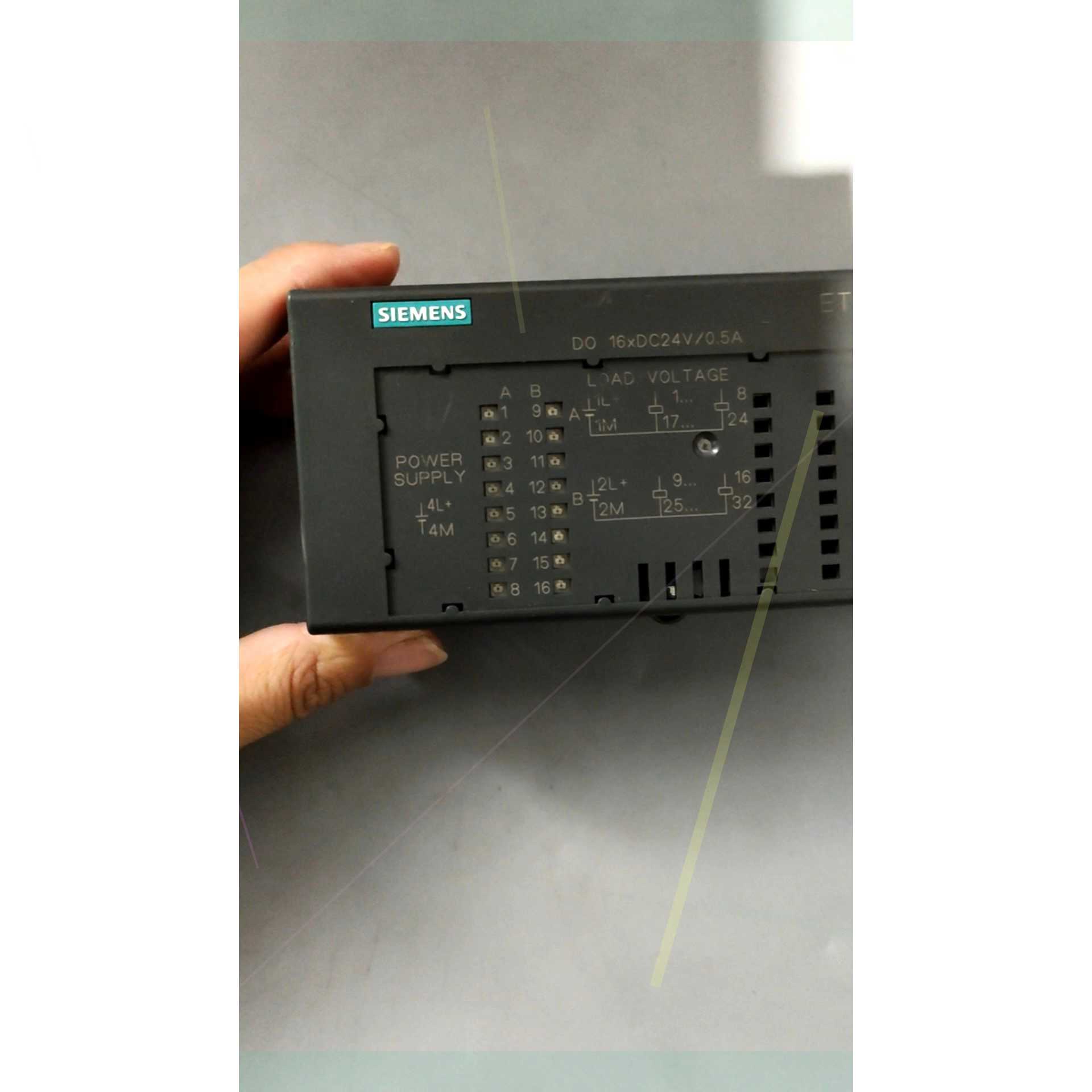 E?B200L 132-1BH00-0XB0,成色如图~议价