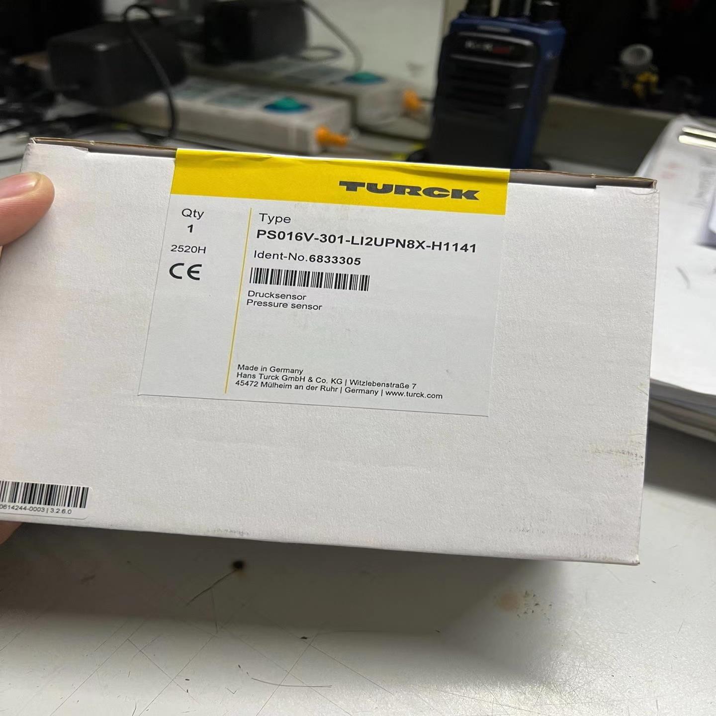 图尔克压力传感器PS016V-301-LI2UP8X-H11（崽载电子）